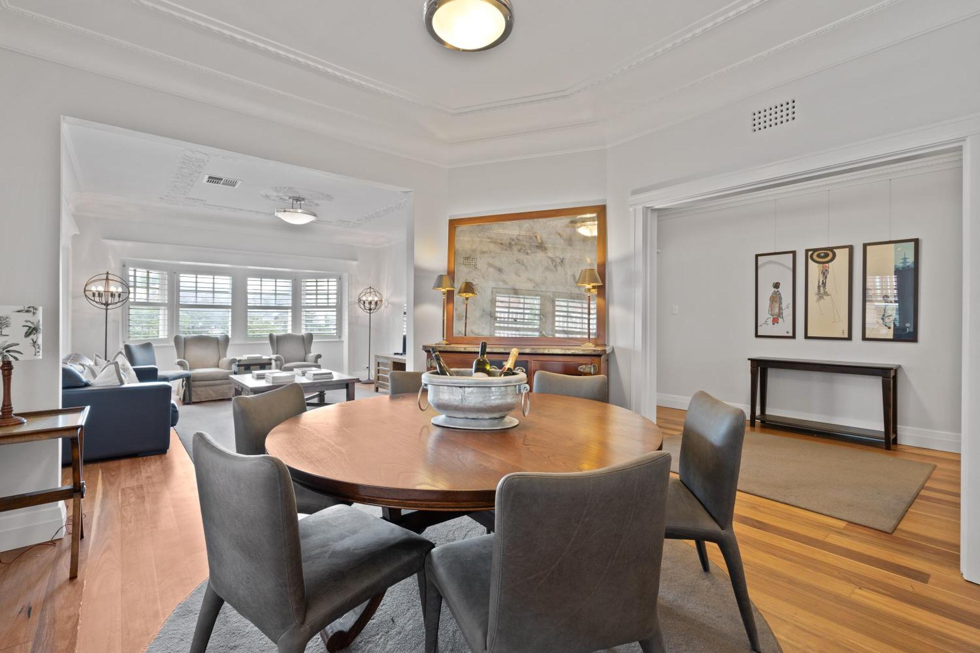 The Bay Retreat - Neutral Bay Apartment