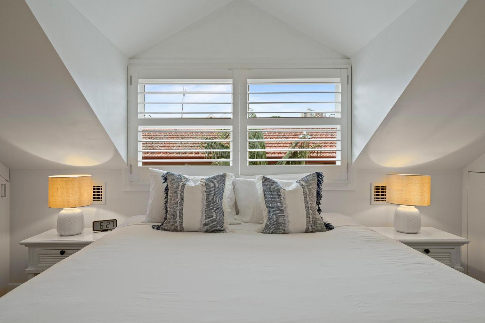 The Bay Retreat - Neutral Bay Apartment *