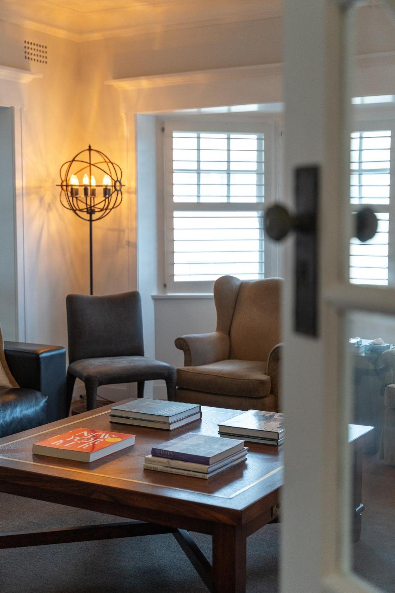 The Bay Retreat - Neutral Bay