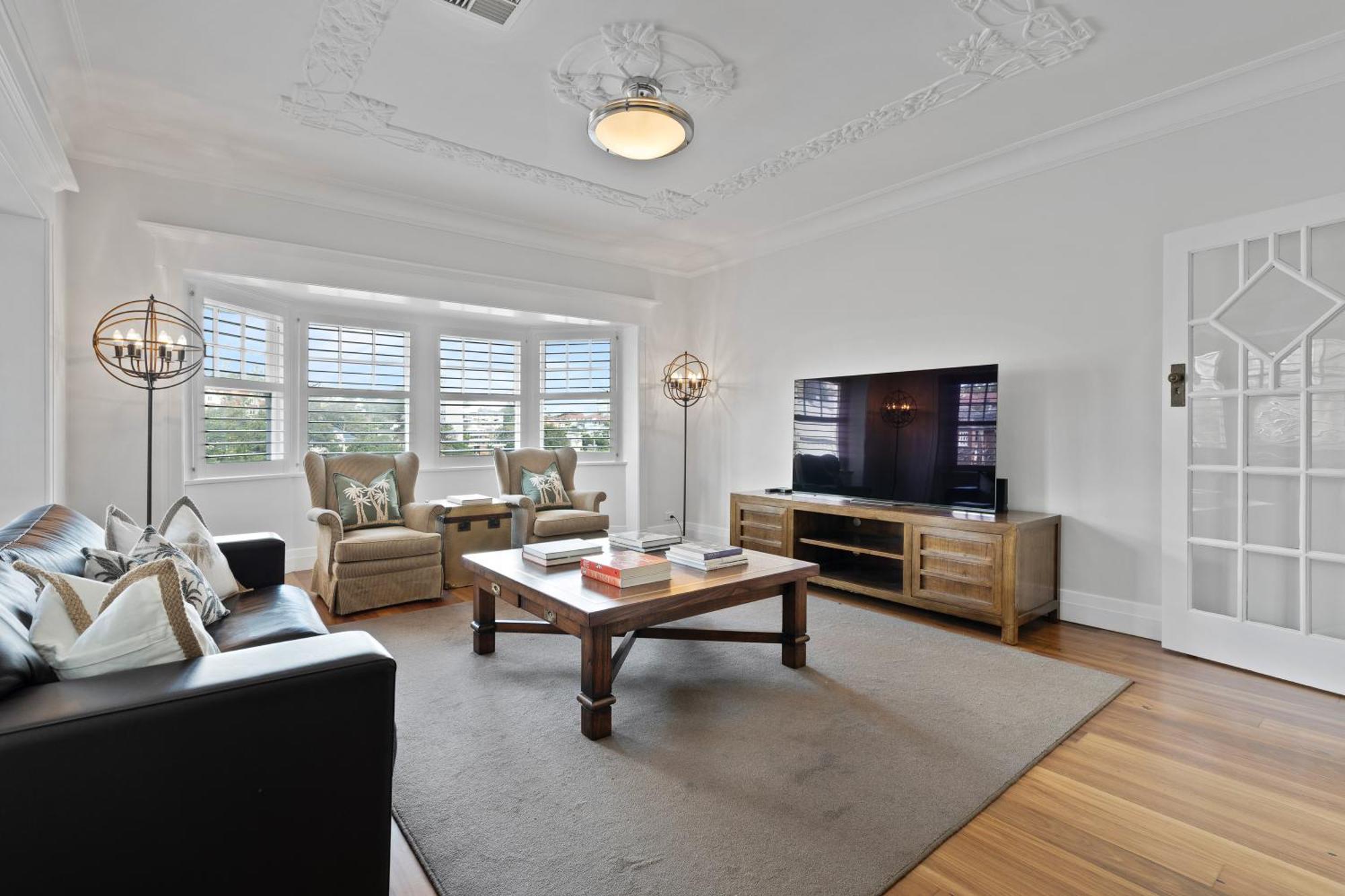 The Bay Retreat - Neutral Bay * Sydney